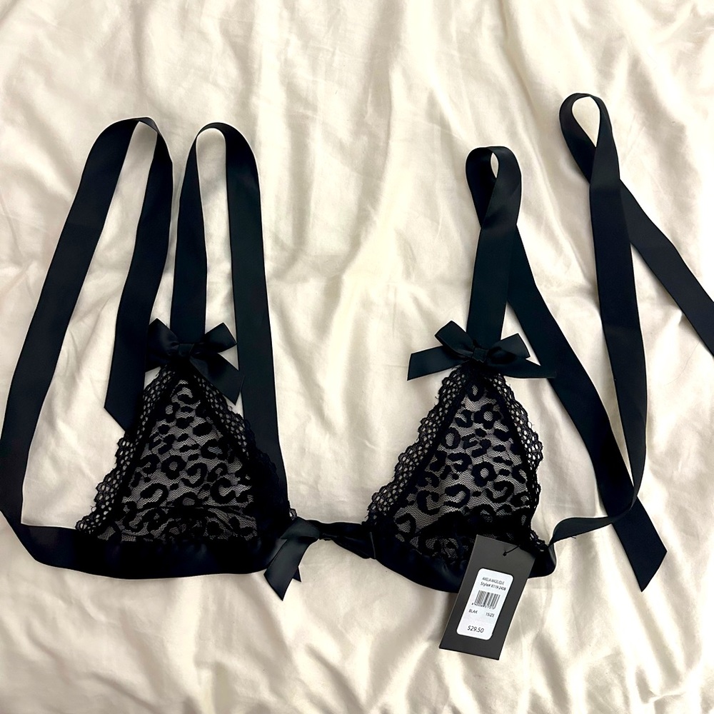 Fredericks Bralet with tags